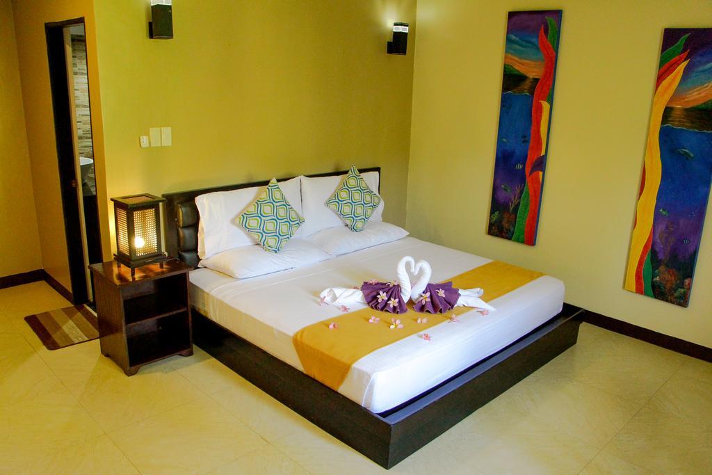 Sulu Sea Boutique Hotel Balabag  Exterior photo