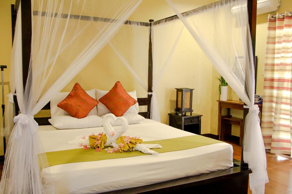 Sulu Sea Boutique Hotel Balabag  Exterior photo