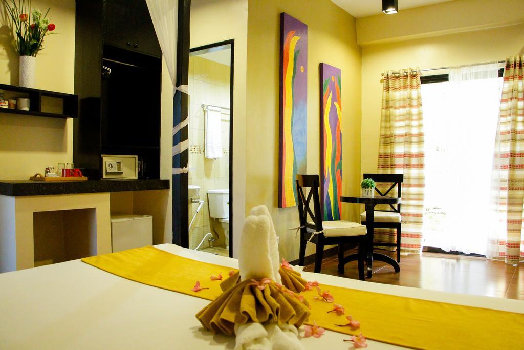 Sulu Sea Boutique Hotel Balabag  Exterior photo