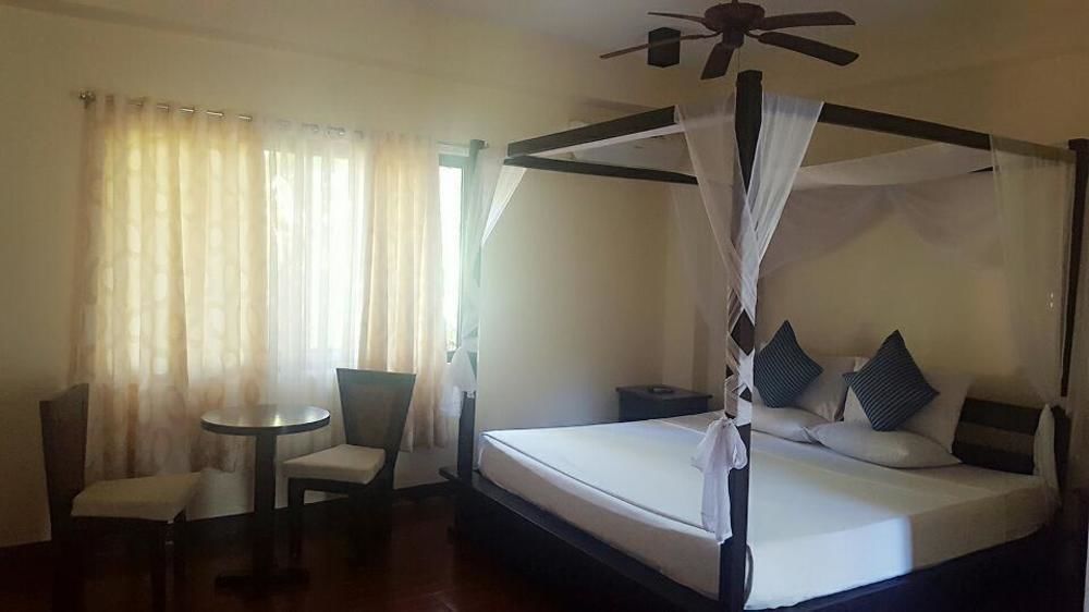 Sulu Sea Boutique Hotel Balabag  Exterior photo